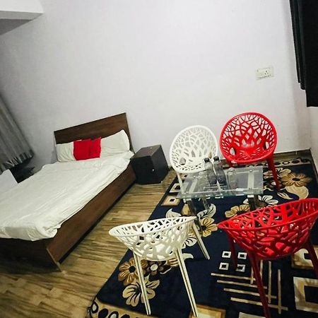 Hotel Pacific Grey By Wb Inn Lucknow Exteriör bild